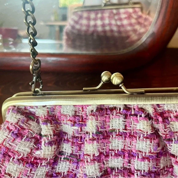 Anthropologie Audrey Plaid Clutch & Crossbody Purse Pink White Tweed Gold Chain - Picture 4 of 5